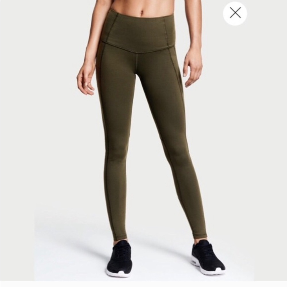 Victoria’s Secret leggings (Knockout tight)